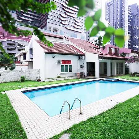 Ferienwohnung Au 27Pax Bungalow With Pool Table & Swimming Pool